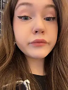 Peachy Dream online show from March 20, 2026, 5:03 pm