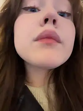 Peachy Dream online show from November 12, 2025, 6:12 pm