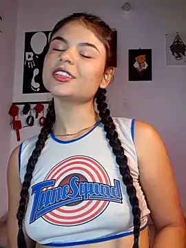 Cleo hills online show from June 9, 2026, 3:35 pm