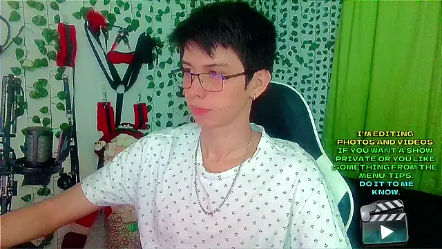 Andy gray online show from December 14, 2025, 12:44 pm