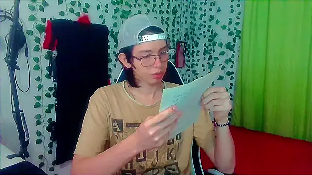 Andy gray online show from September 28, 2025, 4:47 pm