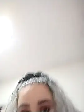 AdelinaJude online show from February 25, 2026, 8:52 pm