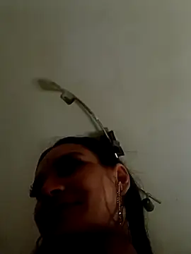 anabella1888 online show from May 10, 2026, 9:27 pm