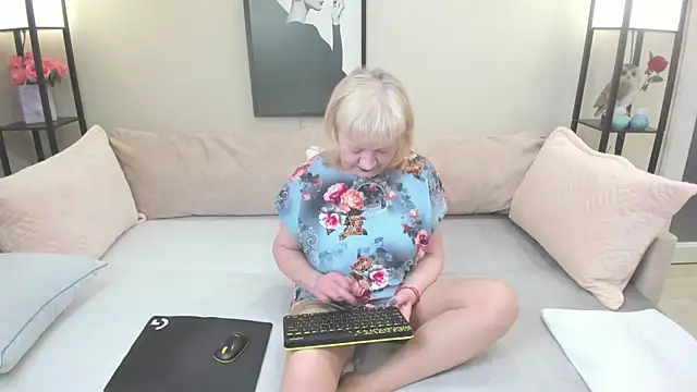 wanessaraso online show from October 26, 2025, 9:53 am