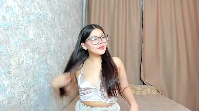 Snapshot of Nazerke chatting on January 26, 2025, 1:15 pm Nazerke online show from January 26, 2025, 1:15 pm