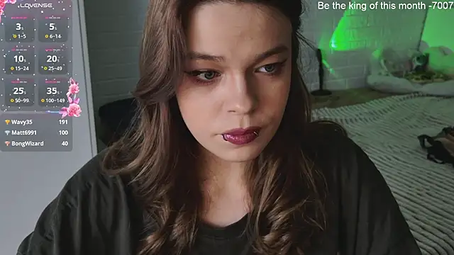 Snapshot of ValBae chatting on March 22, 2025, 3:42 pm ValBae online show from March 22, 2025, 3:42 pm