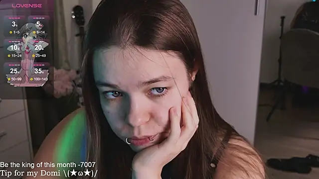 Snapshot of ValBae chatting on March 11, 2025, 7:36 pm ValBae online show from March 11, 2025, 7:36 pm