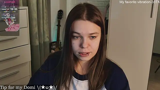 Snapshot of ValBae chatting on February 21, 2025, 6:04 pm ValBae online show from February 21, 2025, 6:04 pm