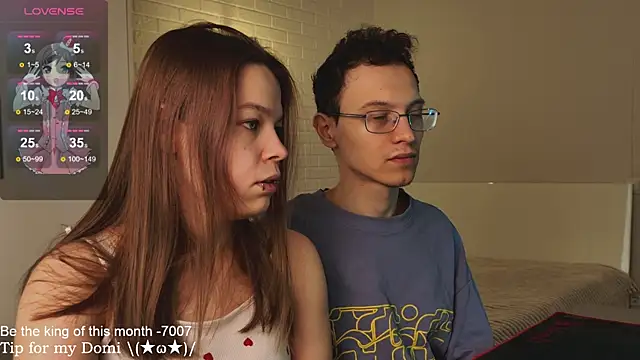 Snapshot of ValBae chatting on March 9, 2025, 10:08 am ValBae online show from March 9, 2025, 10:08 am