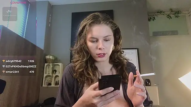 AyreenMoore online show from April 9, 2026, 2:34 pm