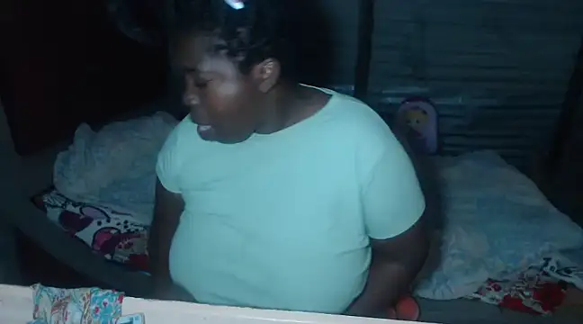 jjannakinky online show from February 28, 2025, 11:14 am