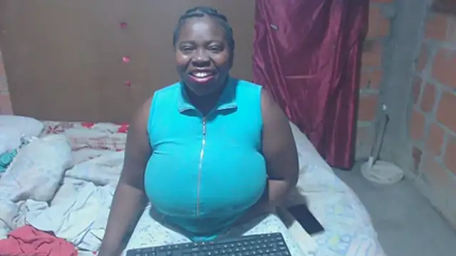 Snapshot of jjannakinky chatting on October 8, 2025, 12:17 pm jjannakinky online show from October 8, 2025, 12:17 pm