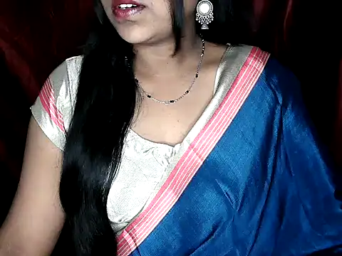 Snapshot of shila20 chatting on September 18, 2025, 5:49 pm shila20 online show from September 18, 2025, 5:49 pm