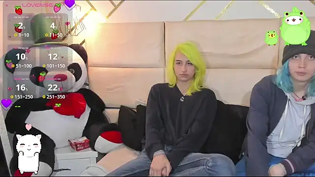 Snapshot of -kisa_ chatting on October 9, 2025, 4:13 am -kisa  online show from October 9, 2025, 4:13 am