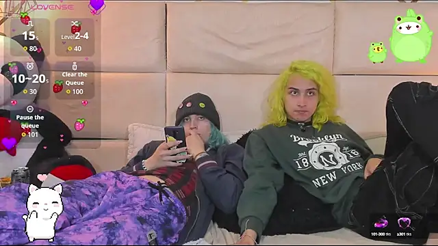 Snapshot of -kisa_ chatting on October 17, 2025, 2:04 am -kisa  online show from October 17, 2025, 2:04 am