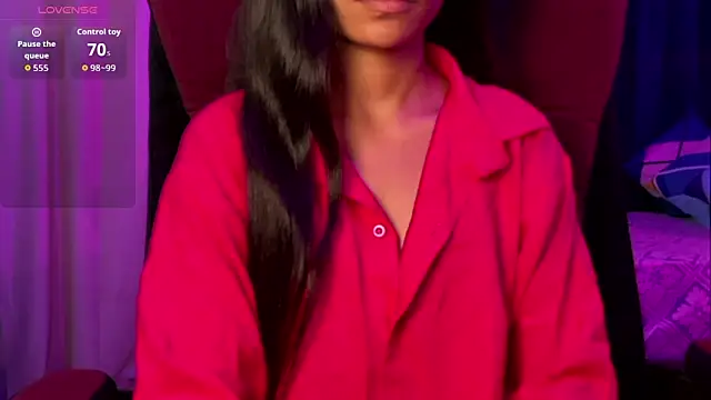 Snapshot of Kayzza_5 chatting on September 29, 2025, 7:15 am Kayzza 5 online show from September 29, 2025, 7:15 am