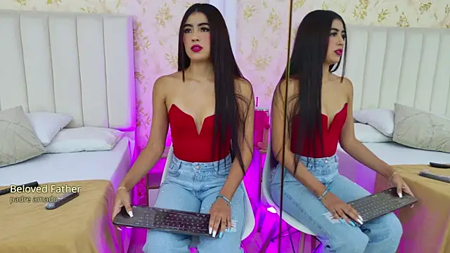 Snapshot of Mia-Monroe chatting on September 27, 2025, 7:42 pm Mia-Monroe online show from September 27, 2025, 7:42 pm