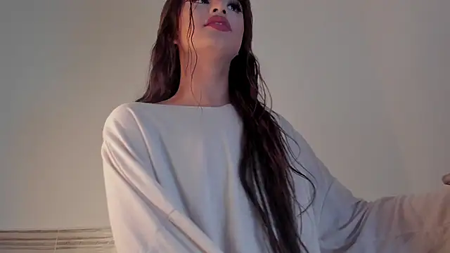 Snapshot of Sophia_Cambpell chatting on October 29, 2025, 9:14 pm Sophia Cambpell online show from October 29, 2025, 9:14 pm