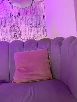 AbyThompson online show from March 16, 2026, 12:09 pm