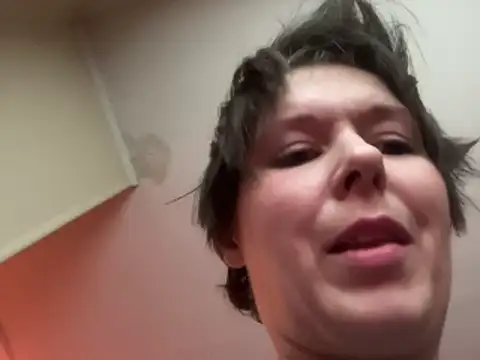 KatieBARBiE98 online show from February 21, 2026, 10:12 pm