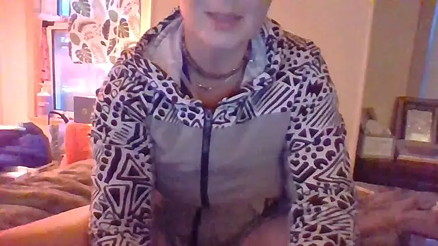 KatieBARBiE98 online show from December 16, 2024, 9:41 pm