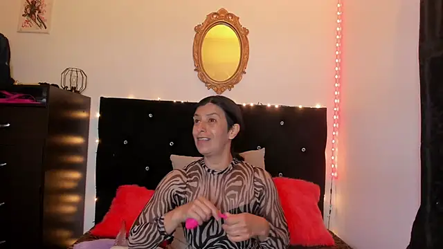 Taylorbdsm online show from March 8, 2025, 5:01 pm