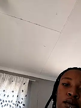 Snapshot of MelStar18xxx chatting on February 11, 2026, 10:04 am MelStar18xxx online show from February 11, 2026, 10:04 am