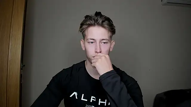 Findom alpha online show from December 23, 2024, 10:01 pm