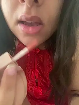 yassminsexy22 online show from September 27, 2025, 8:20 am