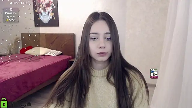 Mary Moonlight online show from December 7, 2024, 3:47 pm