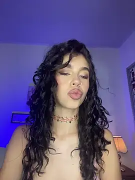 MarianaSnake online show from November 22, 2025, 9:46 pm