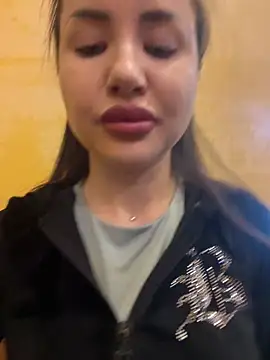 Snapshot of beautydiamond chatting on March 1, 2026, 8:58 am beautydiamond online show from March 1, 2026, 8:58 am