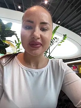 Snapshot of beautydiamond chatting on February 27, 2026, 9:42 am beautydiamond online show from February 27, 2026, 9:42 am