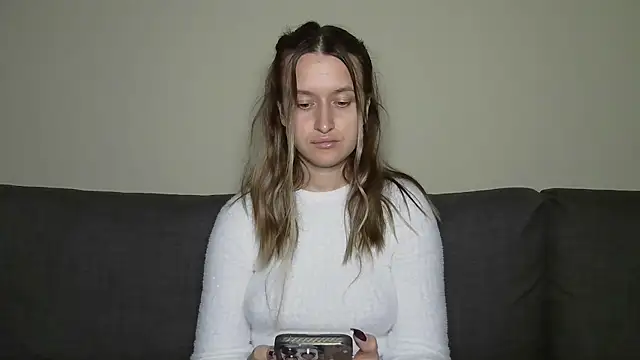 Snapshot of Submissive_love chatting on March 9, 2025, 8:42 pm Submissive love online show from March 9, 2025, 8:42 pm