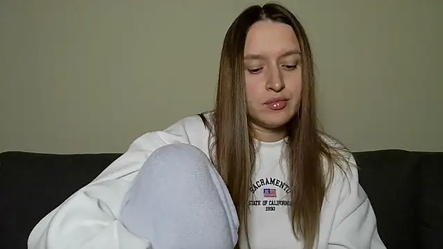 Snapshot of Submissive_love chatting on February 7, 2025, 9:48 pm Submissive love online show from February 7, 2025, 9:48 pm