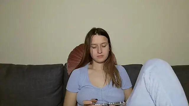 Snapshot of Submissive_love chatting on January 27, 2025, 6:41 pm Submissive love online show from January 27, 2025, 6:41 pm