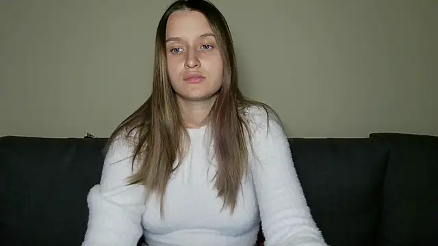 Snapshot of Submissive_love chatting on February 15, 2025, 7:39 pm Submissive love online show from February 15, 2025, 7:39 pm