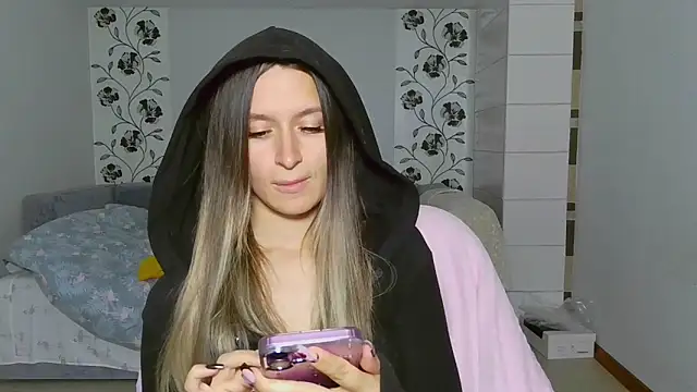 Submissive love online show from November 15, 2025, 5:39 pm