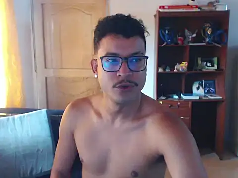 Snapshot of CharlesLeeRay chatting on October 11, 2025, 1:12 pm CharlesLeeRay online show from October 11, 2025, 1:12 pm