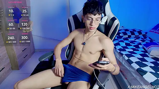 Angelligth online show from March 21, 2026, 7:29 pm