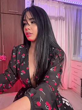 lina pink online show from August 7, 2026, 9:54 pm
