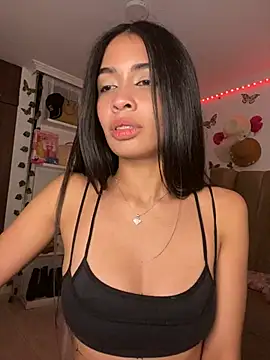 Snapshot of lina_pink chatting on January 24, 2025, 1:56 am lina pink online show from January 24, 2025, 1:56 am