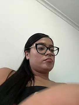 Karla-sexy01 online show from May 4, 2026, 10:45 pm