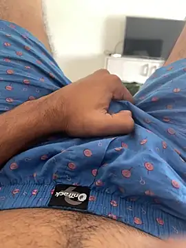 Snapshot of Femalefucker3006 chatting on February 3, 2025, 5:18 am Femalefucker3006 online show from February 3, 2025, 5:18 am