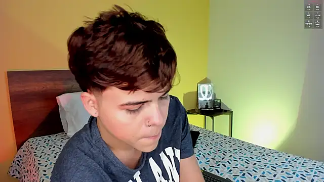 Snapshot of justinbiler chatting on February 23, 2025, 12:37 pm justinbiler online show from February 23, 2025, 12:37 pm