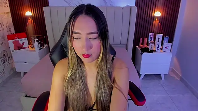 Snapshot of CAMILAGRAY chatting on September 19, 2025, 12:42 pm CAMILAGRAY online show from September 19, 2025, 12:42 pm