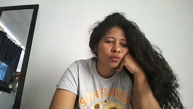 Ivon-09 online show from October 4, 2025, 3:57 pm