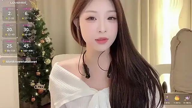 zhuzhu-520- online show from January 6, 2025, 5:06 pm