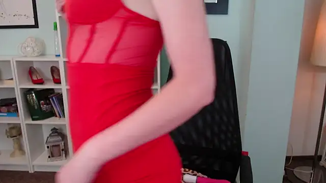 Snapshot of LisaCaprice chatting on October 7, 2025, 11:33 am LisaCaprice online show from October 7, 2025, 11:33 am