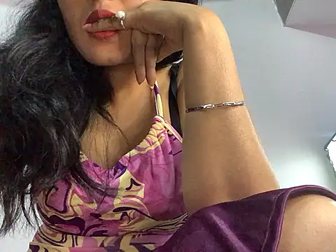 Cute-Tanya online show from March 5, 2025, 3:40 pm
